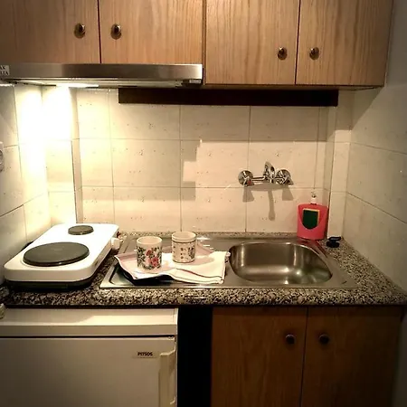 Апартаменты Adonis Apartments