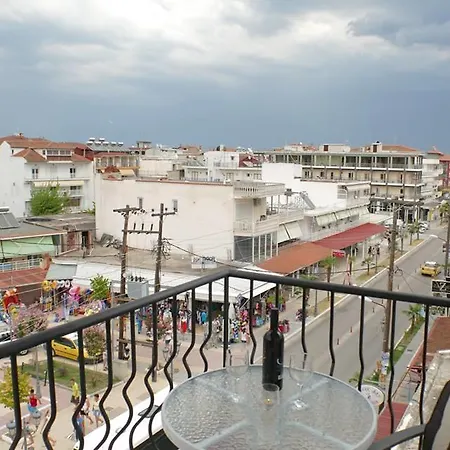 Adonis Apartments Апартаменты *