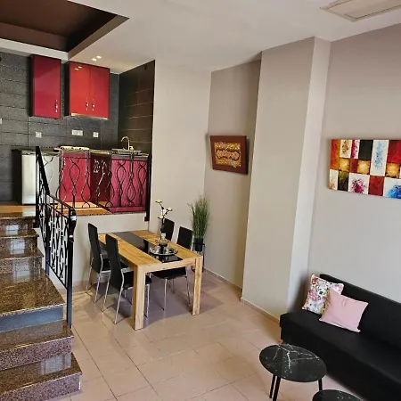 Adonis Apartments Апартаменты *