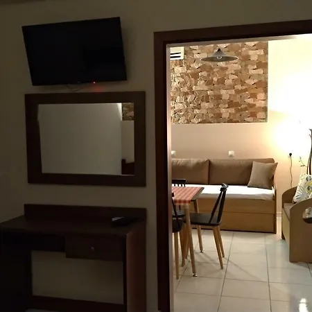 Adonis Apartments * Паралия-Катерини
