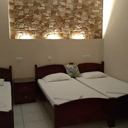 Апартаменты Adonis Apartments