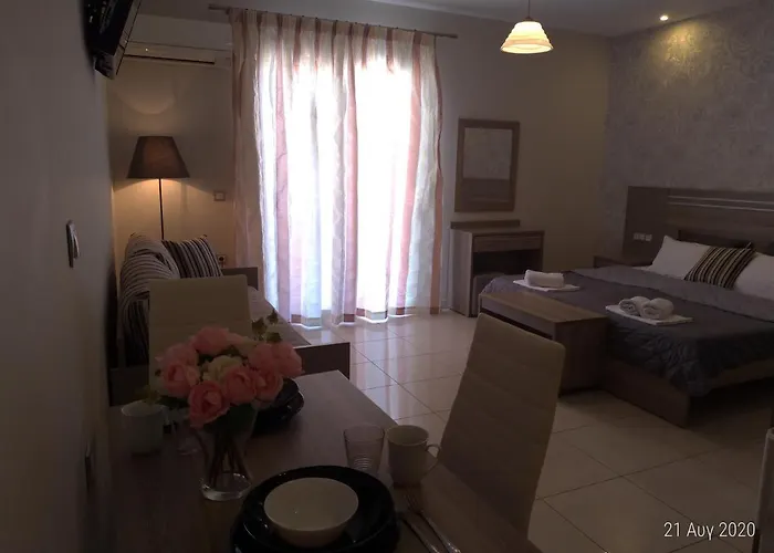 شقة Adonis