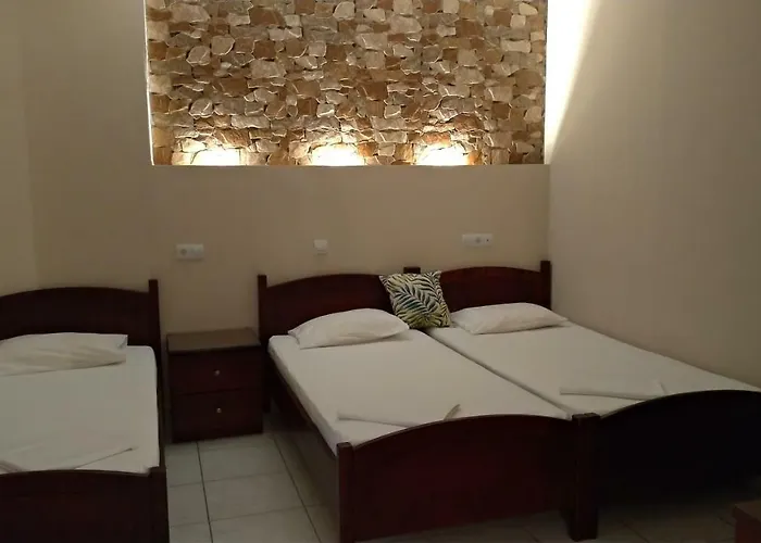 شقة Adonis